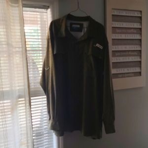 Forest green Magellan fishing shirt